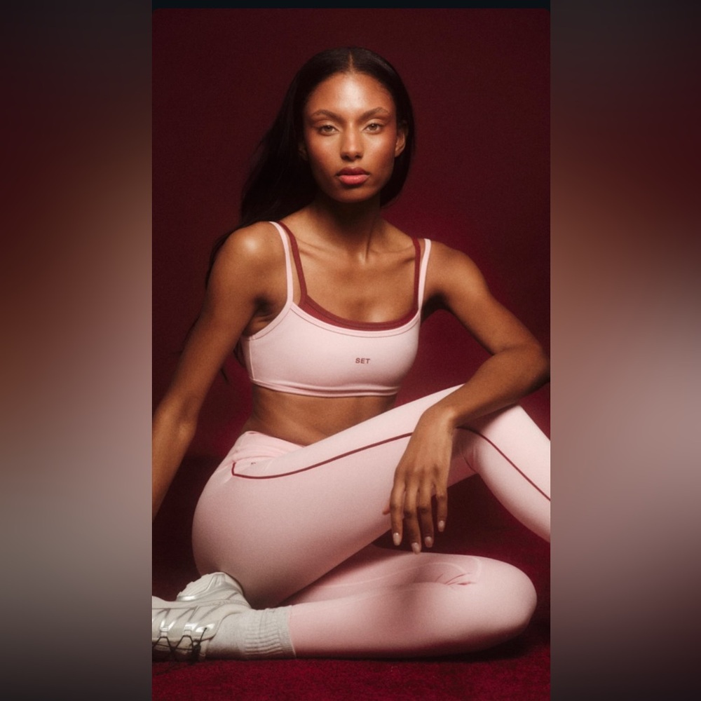 SET Active Garnet Workout Set (Includes Leggings … - image 4